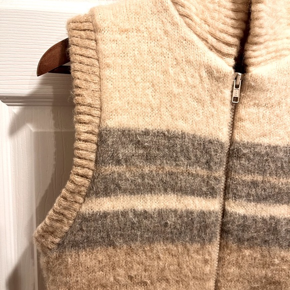 Vintage Amazing 100% Wool Sweater Vest From Caldwell For TipTop Sz S Zip front - Picture 10 of 13